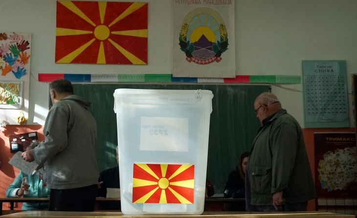 Në Rosoman dhe Demir Kapi filloi votimi për zgjedhjet presidenciale