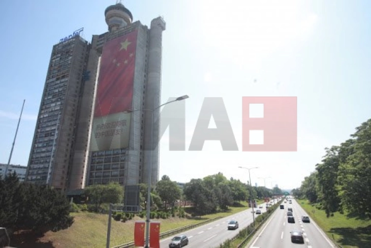 Кинескиот претседател Си Џинпинг вечерва ќе пристигне во дводневна посета на Белград