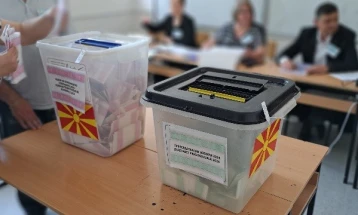Në komunën e Tetovës deri në orën 13 për deputetë votuan 24, 61 për qind, për president 14,87 për qind