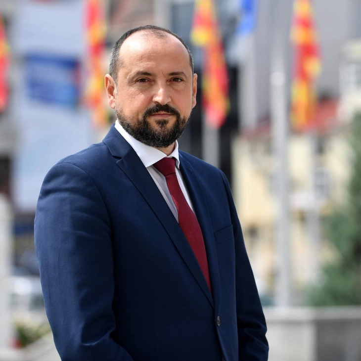Битиќи соопшти дека поднесува оставка од функцијата потпретседател на СДСМ