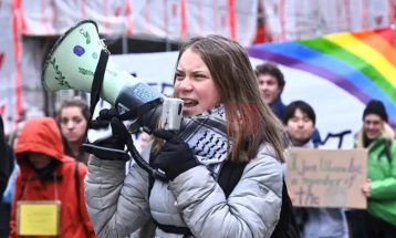 Greta Tunberg gjobitet për shkak të protestave në Stokholm
