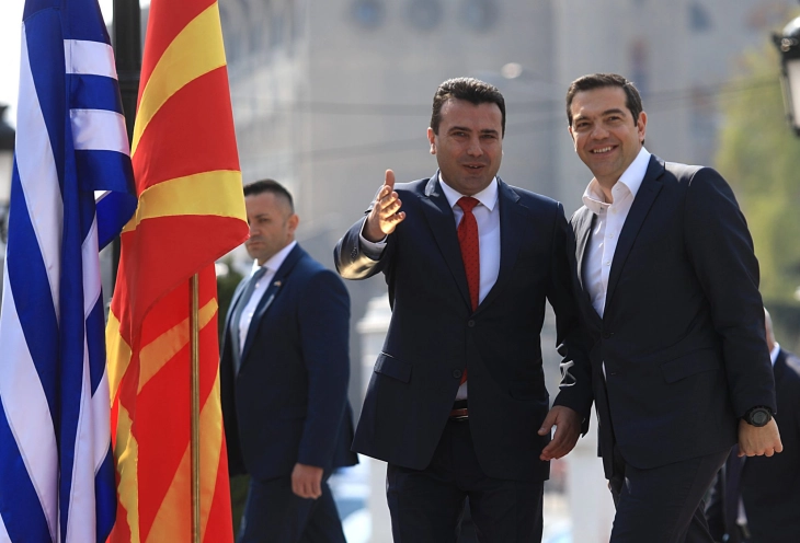 Tsipras and Zaev in phone call, underscore importance of implementing Prespa Agreement