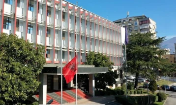 Во албанското МЕНР повикан српскиот амбасадор во врска со изјавата на вицепремиерот Вулин