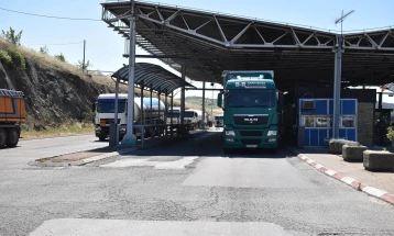 АМСМ: Нормализиран товарниот сообраќај кон ГП Долно Блаце