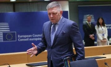 Gjendja e kryeministrit sllovak Fico është stabile, por serioze