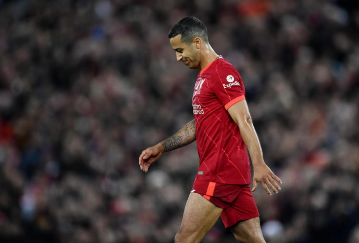 Matip dhe Alkantara në fund të sezonit do të largohen nga Liverpuli