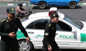 На собир во Иран уапсени над 260 лица, запленети се алкохол и дрога