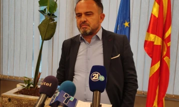 Kryetari i Gjykatës administrative Sejdini i hedh poshtë pretendimet se ushtron presion ndaj gjykatësve që vendosin për ankesat e Frontit evropian
