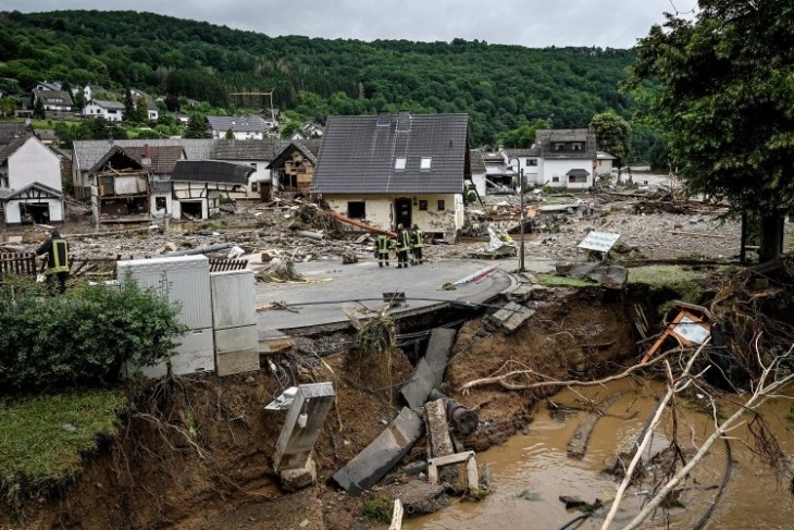 Përmbytje dhe rrëshqitje dheu në provincën gjermane Sar