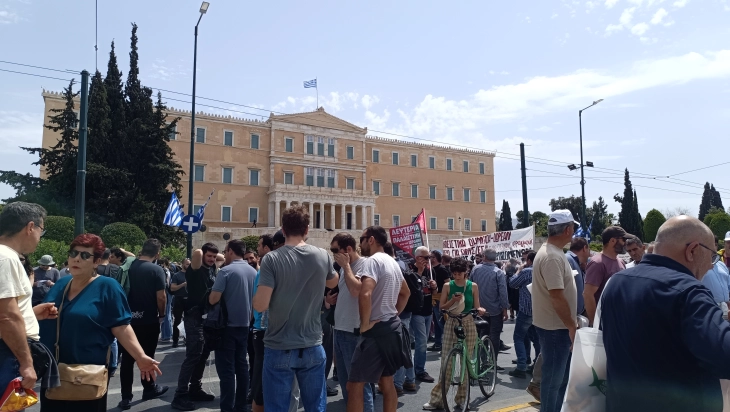 Grevë e Sindikatës së të punësuarve në sektorin publik në Greqi