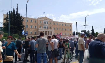 Grevë e Sindikatës së të punësuarve në sektorin publik në Greqi
