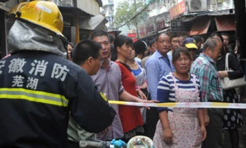 Експлозија во станбена зграда во Кина, едно лице загина, тројца се повредени