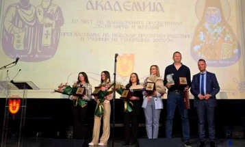Свечена академија по повод 24 Мај во Крива Паланка со концерт на Драган Мијалковски