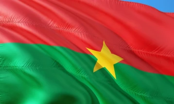 Хунтата во Буркина Фасо го продолжи своето владеење за пет години
