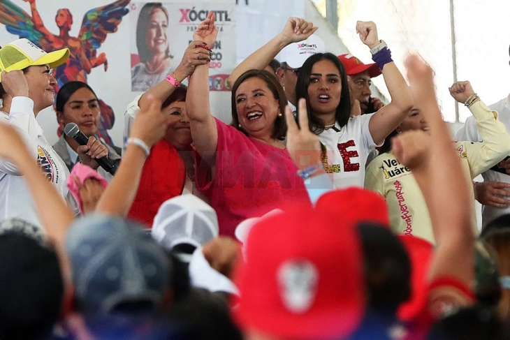 Две жени се главните кандидати за претседателската функција во Мексико