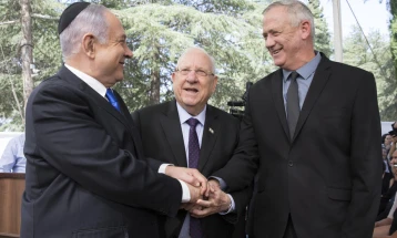Beni Ganc parashtroi propozim-ligj për shpërndarje të Knesetit dhe zgjedhje të parakohshme në Izrael