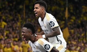 Madrid net after break to deny Dortmund 2-0 and win Champions League
