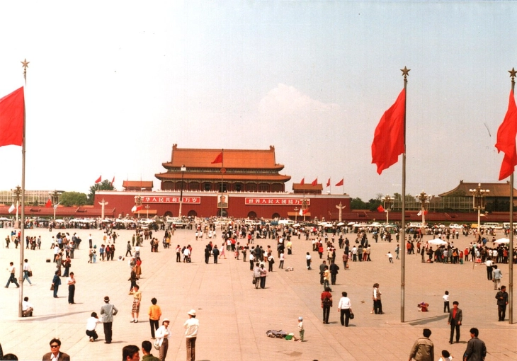 Молк и засилени мерки за безбедност во Кина на 35-годишнината од задушувањето на протестите на плоштадот Тиенмен