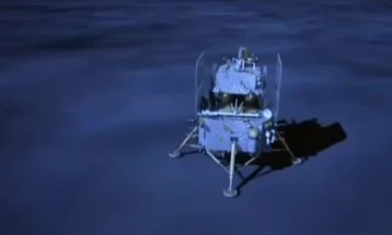 Chinese lunar probe lifts off with samples from far side of the moon