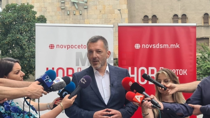 Деспотовски со симболична порака пред Музеј на Град Скопје ја најави својата кандидатура за претседател на СДСМ
