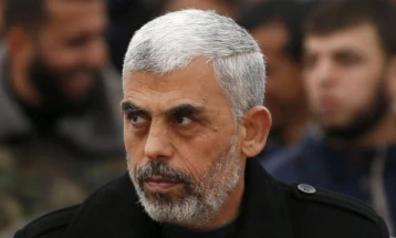 Волстрит џурнал: Лидерот на Хамас, Јахја Синвар не се согласуваат да го предадат оружјето за прекин на огнот
