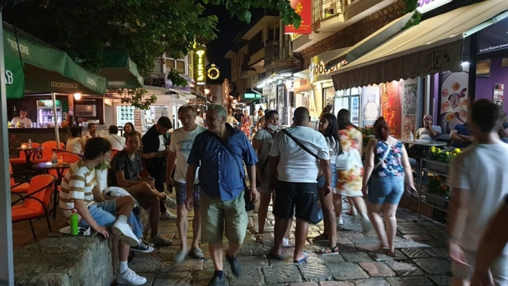 Number of foreign tourists up by 19.3% in first four months of 2024: statistics 