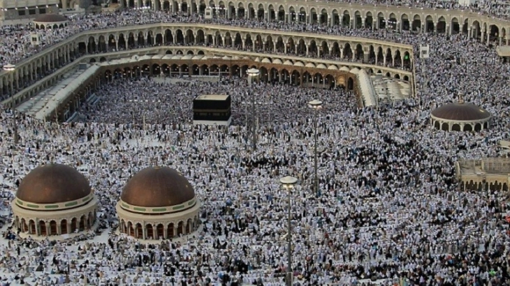 Më shumë se një milion e gjysmë haxhinjë arritën në Mekë