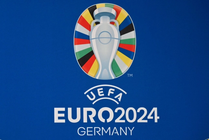Hundreds greet holders Italy as they arrive in Germany for Euro 2024