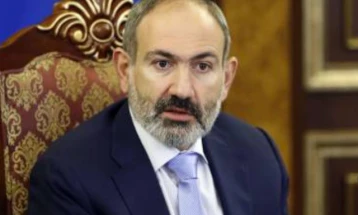 Пашинјан: Ниту еден претставник на ерменските власти нема да ја посети Белорусија, додека Лукашенко е претседател