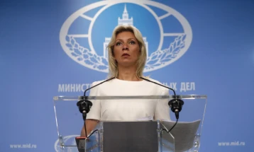 Захарова: Земањето приходи од замрзнатите средства ќе доведе до одговор на Москва болен за ЕУ