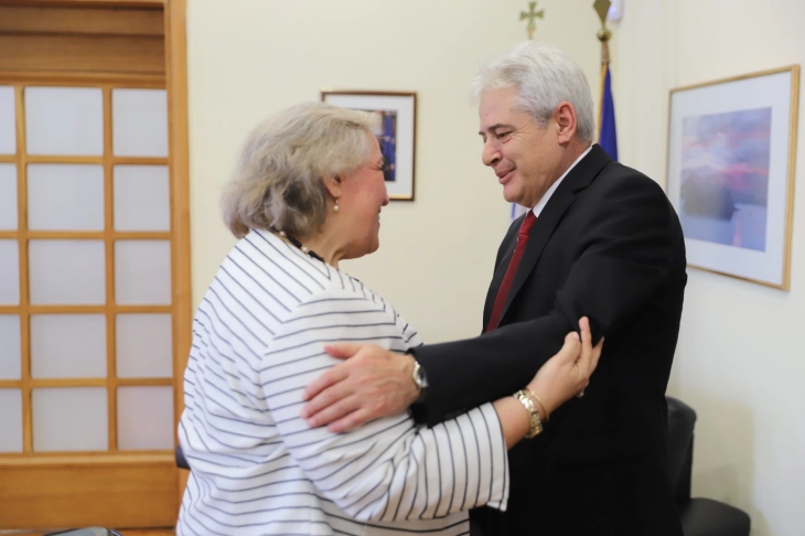 Kryetari i BDI-së, Ahmeti takoi zëvendësministren greke të Punëve të Jashtme, Papadopoulo