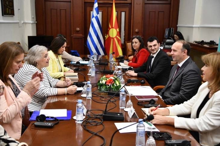 Пападопулу на средба со Гаши: Северна Македонија има искрен пријател во Грција