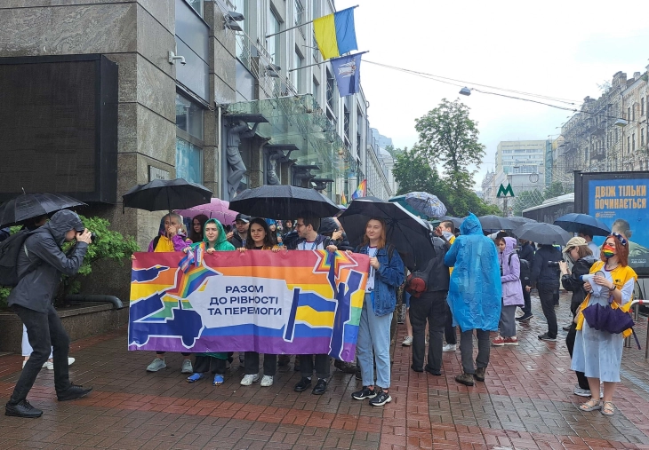 Во Киев краток марш на гордоста за првпат по руската инвазија