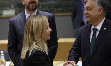 Орбан разговараше со Мелони и Моравјецки во пресрет на состанокот на лидерите на ЕУ