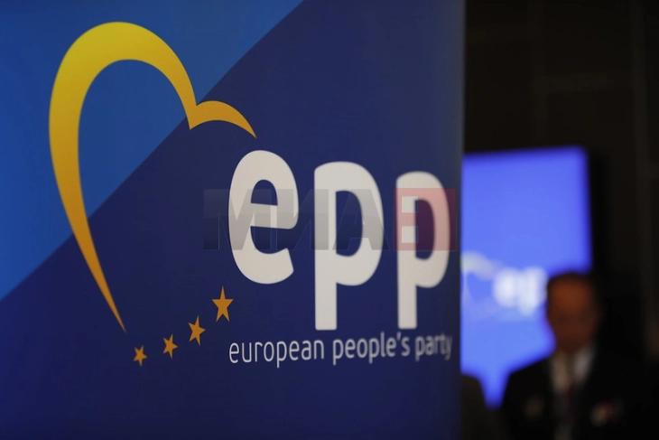 ЕПП го бара местото претседател на Советот на ЕУ за „половина“ мандат 