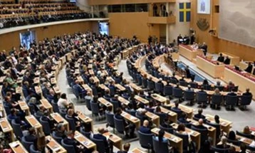 Шведскиот парламент го одобри воениот договор со САД