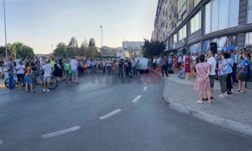 Граѓаните на Кочани излегоа на протест и најавија петиција за дислоцирање на комуналната депонија