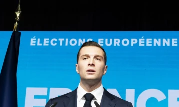Бардел: Ќе бидам премиер на Франција само ако мојата партија освои апсолутно мнозинство во Парламентот
