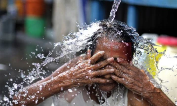 Të paktën njëqind viktima në tre muaj e gjysmë të fundit për shkak të valës së të nxehtit në Indi
