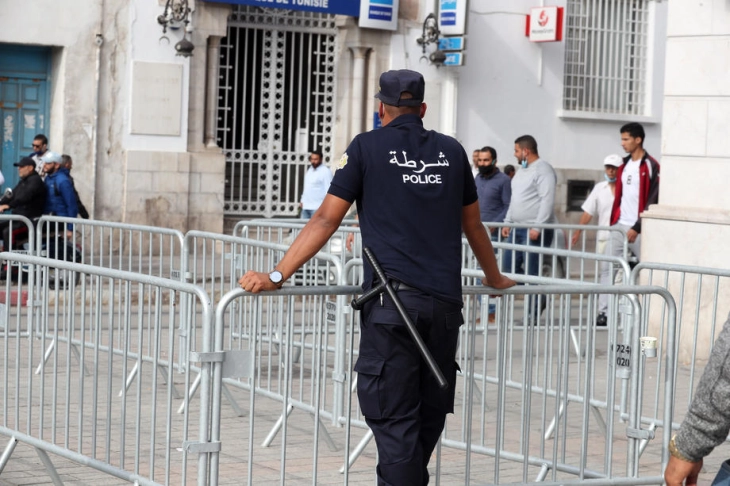 Тунискиот претседател го разреши министерот за верски прашања откако во Мека починаа десетици Тунижани