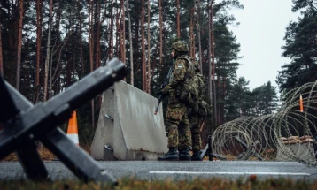 Естонија привремено ја затвора североисточната граница со Русија