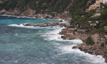 Островот Капри ја укина забраната за туристи откако ги реши проблемите со водоснабдувањето