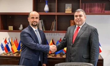Orhan Murtezani e mori detyrën si ministër për Çështje Evropiane