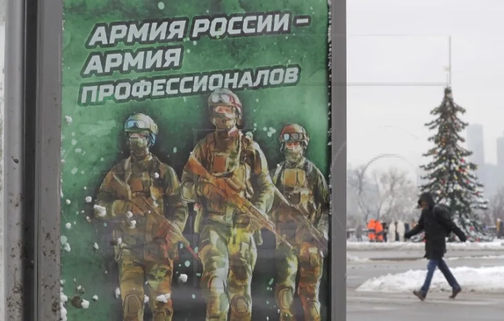 Rusia në frontin në Ukrainë dërgoi rreth 10.000 emigrantë