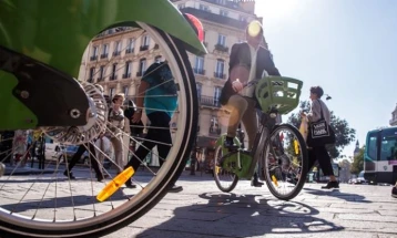 „Гоу Грин“:  Да се вклучат велосипедите и лицата со посебни потреби во физибилити студијата за градскиот железнички превоз