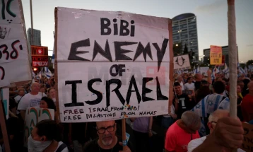 Масовни протести во повеќе израелски градови, демонстрантите побараа предвремени избори
