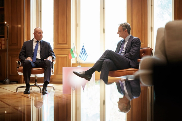 Мицотакис и Радев го потврдиле стратешко партнерство меѓу Грција и Бугарија