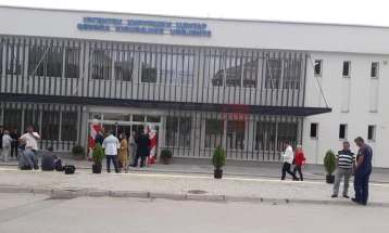 Përleshje fizike ndërmjet një babai dhe djalit të tij nga Kumanova, njëri me lëndime më të rënda është dërguar në Klinikat e Shkupit