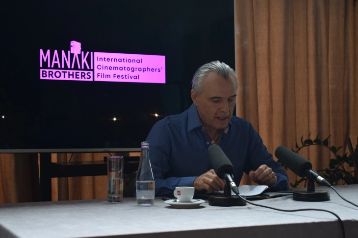 Дамевски: „Браќа Манаки“ редовно ги има поднесено сите извештаи во Агенцијата за филм, не поддржувам криминално работење