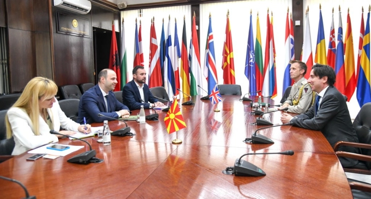Defense Minister Misajlovski meets UK Ambassador Lawson